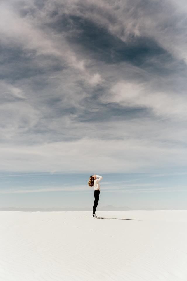 femme et ciel