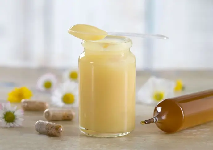 Gelée royale en pot, gélules et ampoule